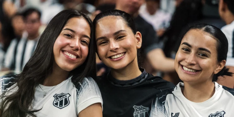 Fotos da partida Ceará x Botafogo-SP (25/07/2024)