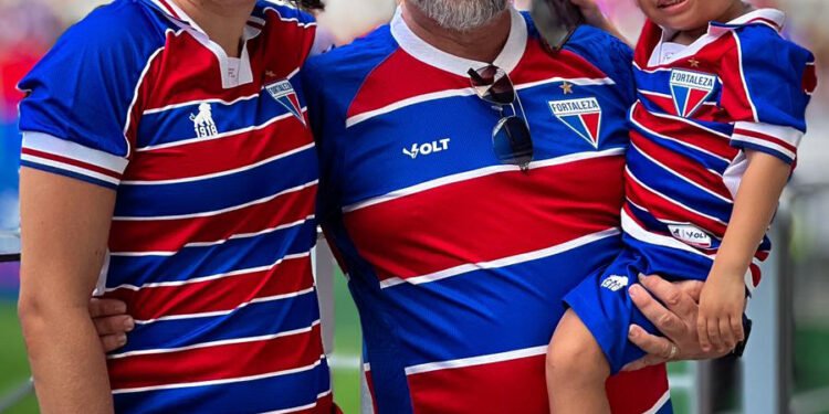 Familia torcedora do Fortaleza