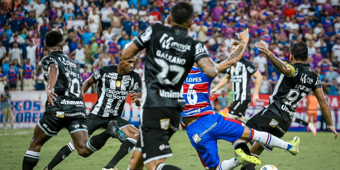Fotos da partida Fortaleza x Ceará (08/02/2025)